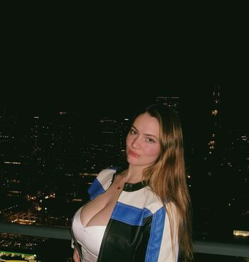 Mallory malone image