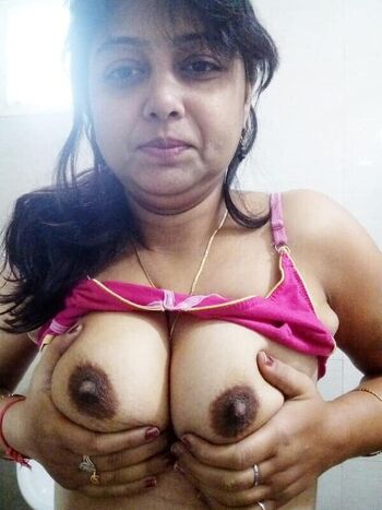 Mallu aunty image