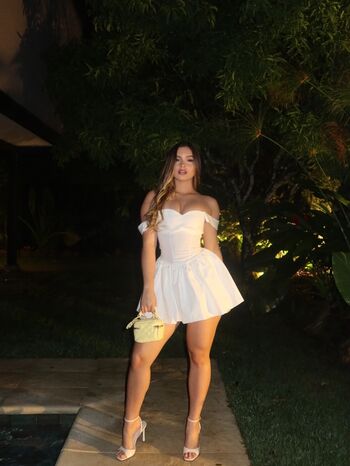 Malory sandoval image