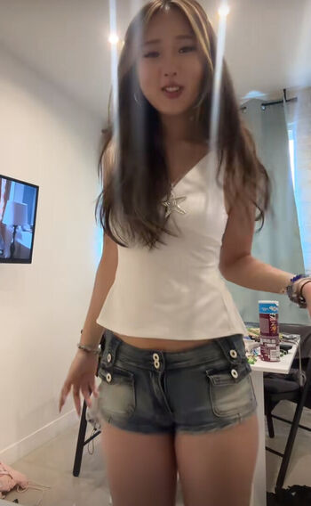 Mandy lee 1 image