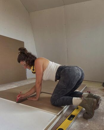 Maplesyrup girl image