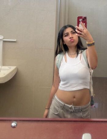 Mara fernanda image
