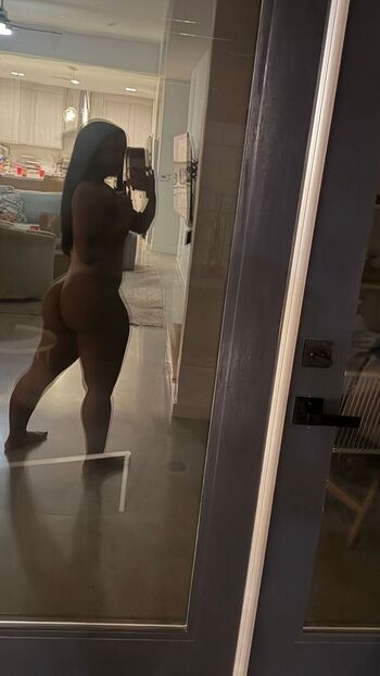 Maraye alexander image