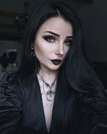 Marciasrarcia page 2 image