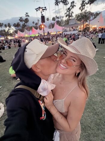 Maren wolf page 2 image