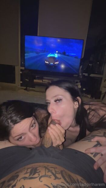 Mari and jandro 1 image