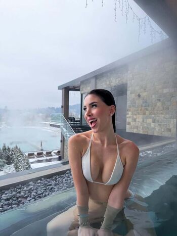 Maria cholidou page 2 image