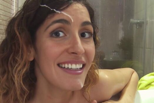 Maria francisca perello image