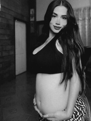 Maria pernia image