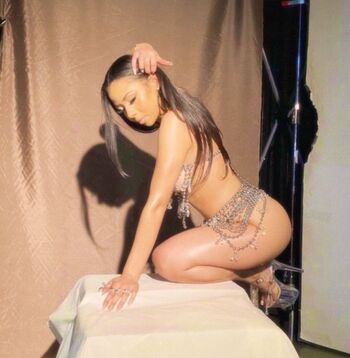 Mariah the scientist image