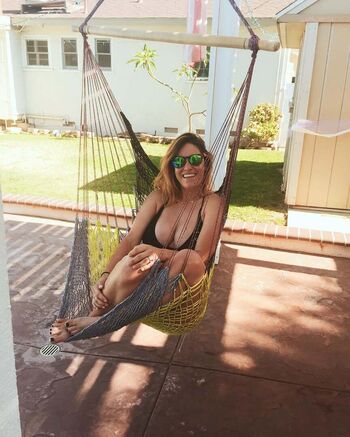 Mariah witt page 2 image