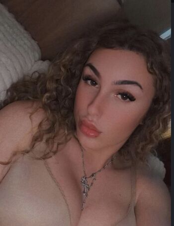 Mariah2wet image
