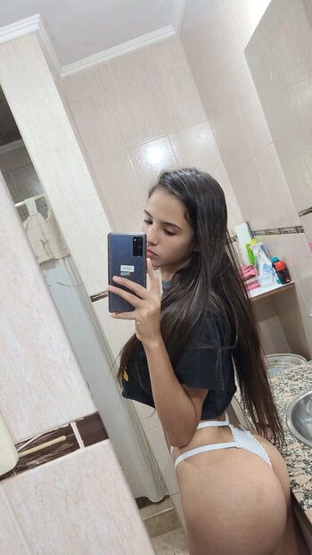 Mariana duprat image