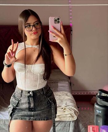 Mariana hincapie image