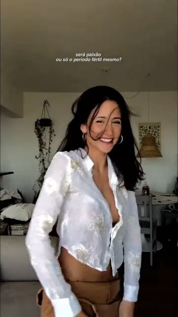 Mariana nolasco image