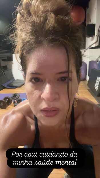 Mariana santos image