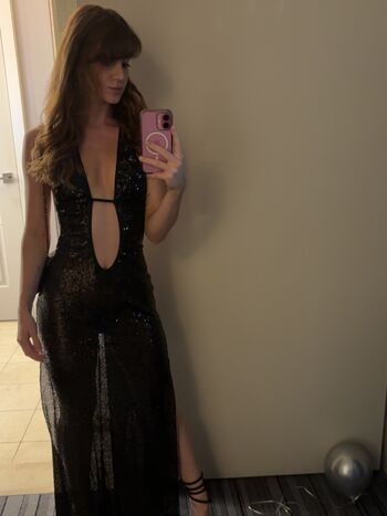 Marieee loveee 1 image