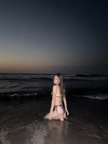 Mariel labita image