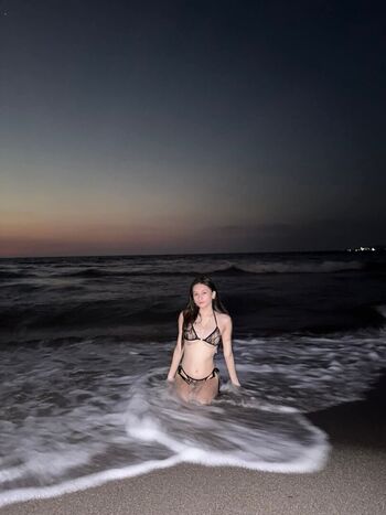 Mariel labita image