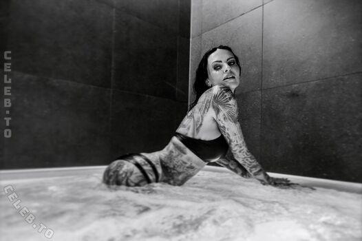 Mariella garonnes image