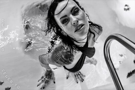 Mariella garonnes image