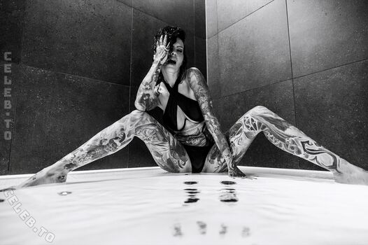 Mariella garonnes image