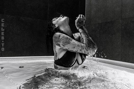 Mariella garonnes image