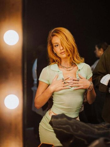 Marina ruy barbosa image