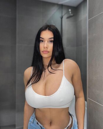Marisa b godinho image
