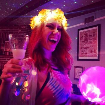 Marisha ray image