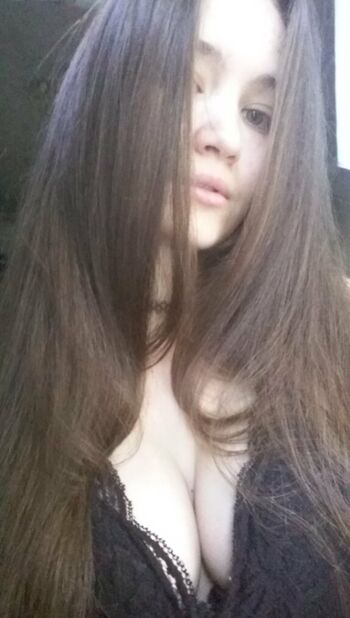 Marishka lavi image