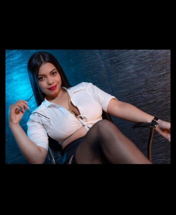 Martina bianchi image