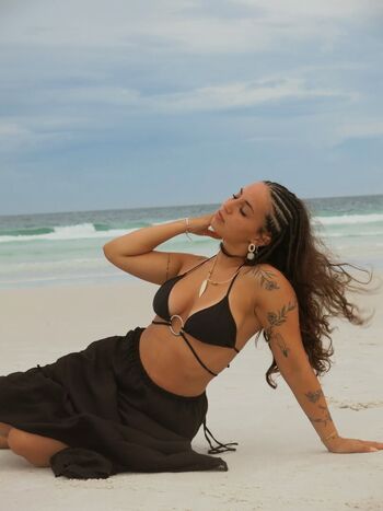 Martina catini page 4 image