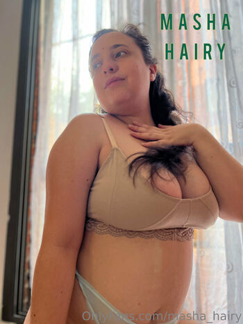 masha_hairy