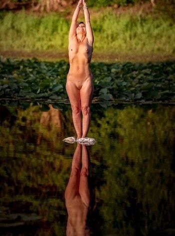 Mature amateur image