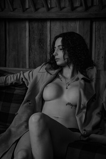 Maya vrlly image