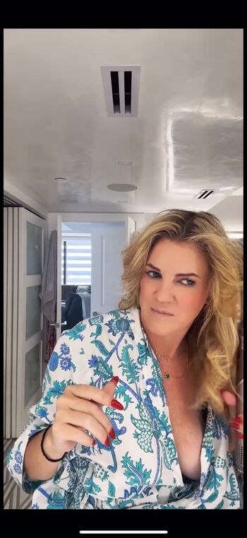 Meginmotion347 image