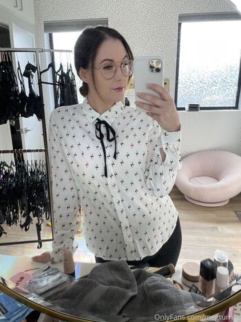 Megturney 1 image