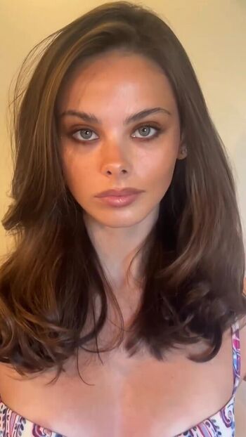Meika woollard page 6 image