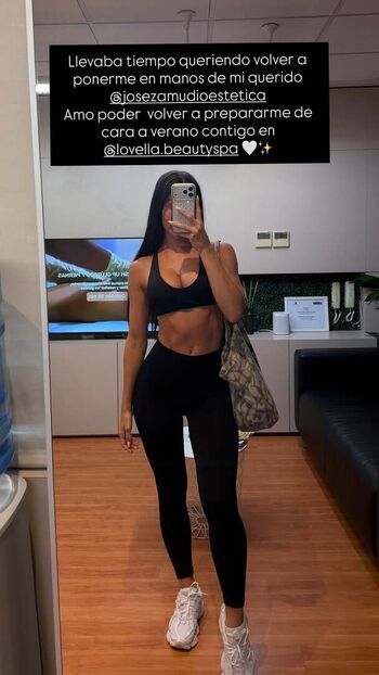 Melania puntas image