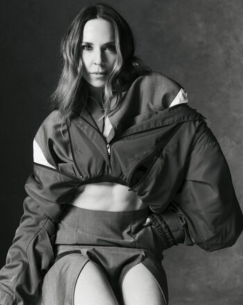 Melanie chisholm image