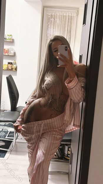 Melanie lexxx image