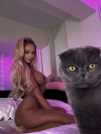 Melanie lexxx image