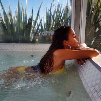 Melina de piano image