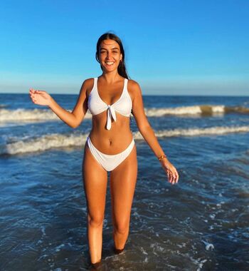 Melina de piano image