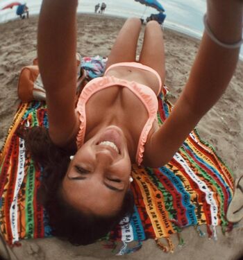 Melina de piano image