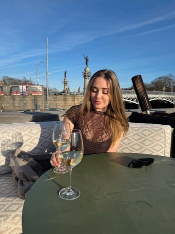 Melina goransson 1 image