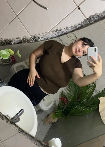 Melina h page 2 image