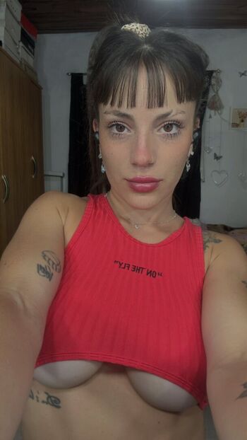 Melina image
