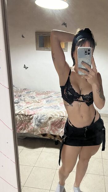 Melina image